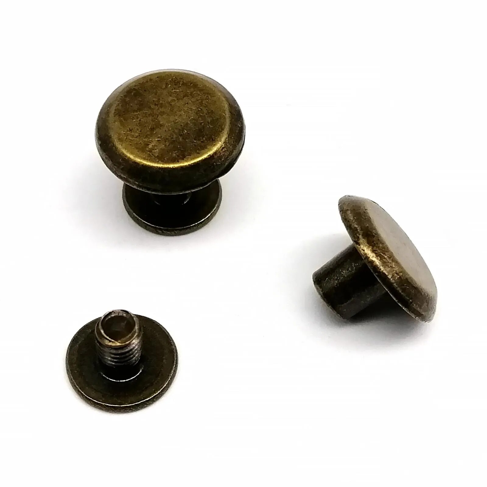 20 stks Ronde Kop 10mm Screwback Chicago Schroef Nagel Binding Klinknagel Stud voor Lederen Schoudertas Knapzak Riem portemonnee: Bruin