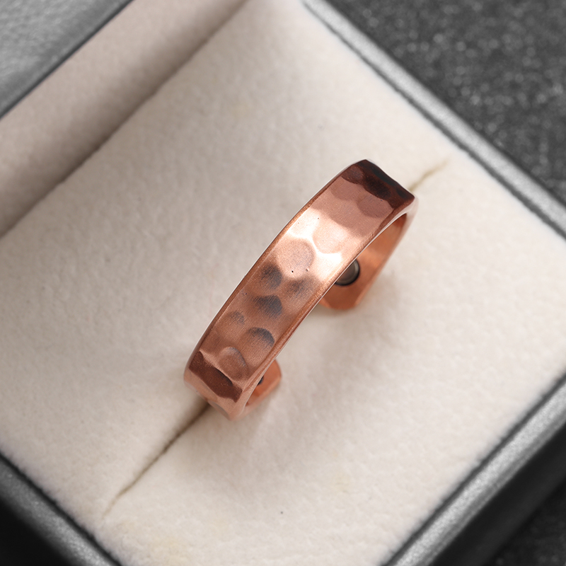 Anillo magnético con apertura de cobre ondulado a la Retro, accesorios de joyería Retro multifuncionales para hombres y mujeres: Azul