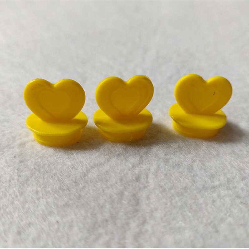 500Pcs Netto Rode Creatieve Colofull Hart Vorm Stopper Takeaway Verpakking Melk Thee Beker Deksel Stoppers Lekvrij Liefde Plastic Plug: YELLOW