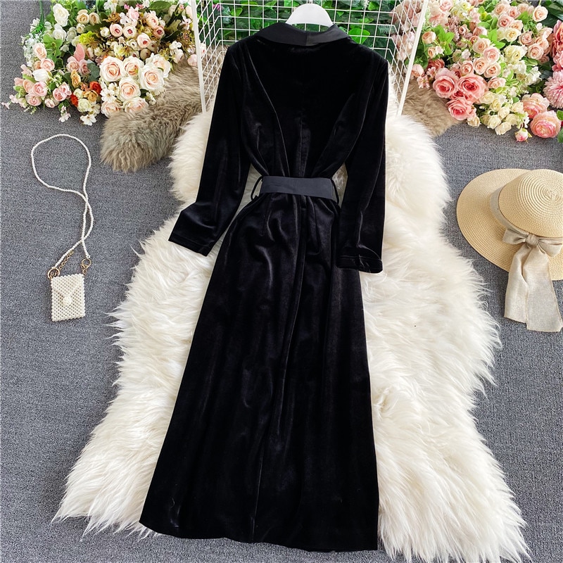 Black Velvet Trench Coat Women Double Breasted Belt Lapel Long Trench Coat Autumn Winter Womens Slim Windbreaker