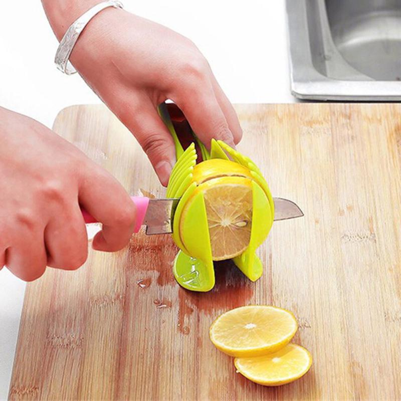 1pcs Tomaat Snijmachine ABS Plastic Cutter Slicer Keuken Gadgets Citroen Oranje Creatieve Keuken Accessoire (Willekeurige Kleur)