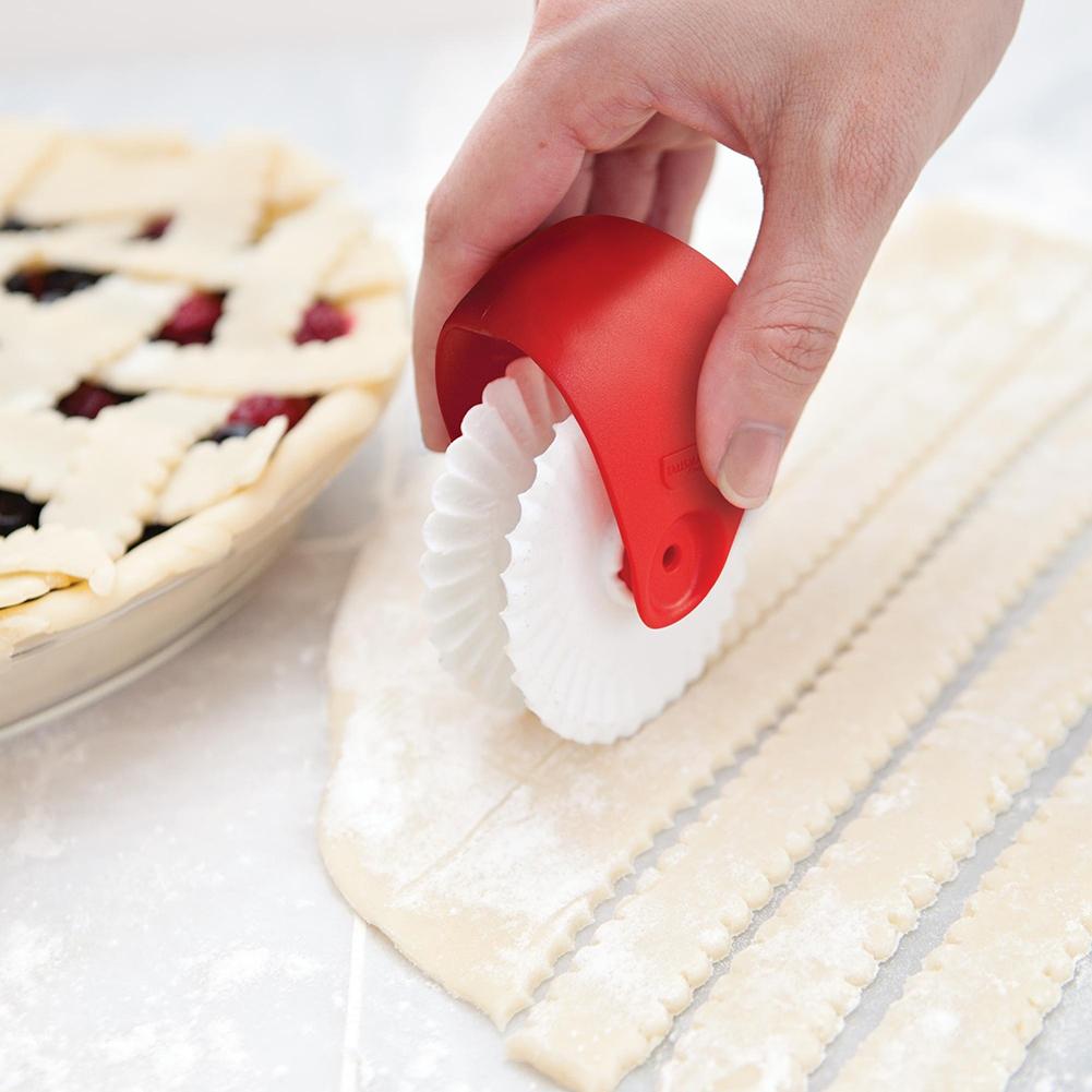 Pizza Noodle Dough Cutter Pastry Pie Wheel Roller Kitchen Baking Tool Kitchen for pie pasta puff pastry fondant Pizza Tools