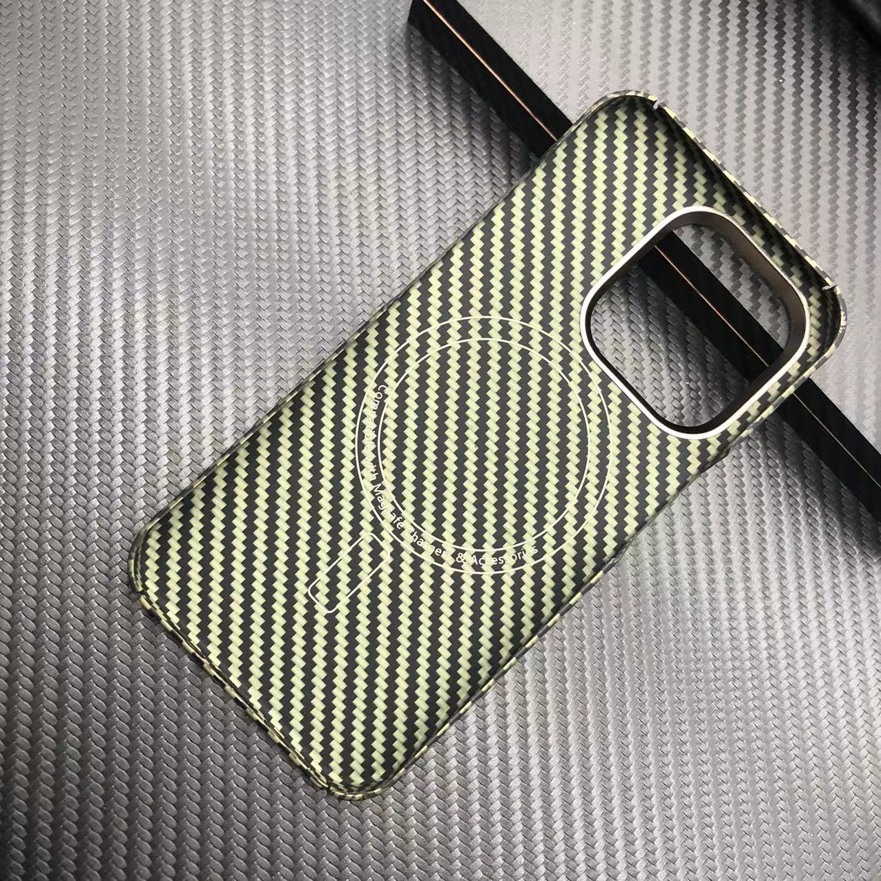 Coque en Fiber de carbone véritable pour iPhone 13 14 15 Pro Max, avec housse de téléphone MagSafe Kevlar, étui en Fiber d'aramide pour iPhone 15/14/13: Marron / Pour iPhone 13 Pro Max