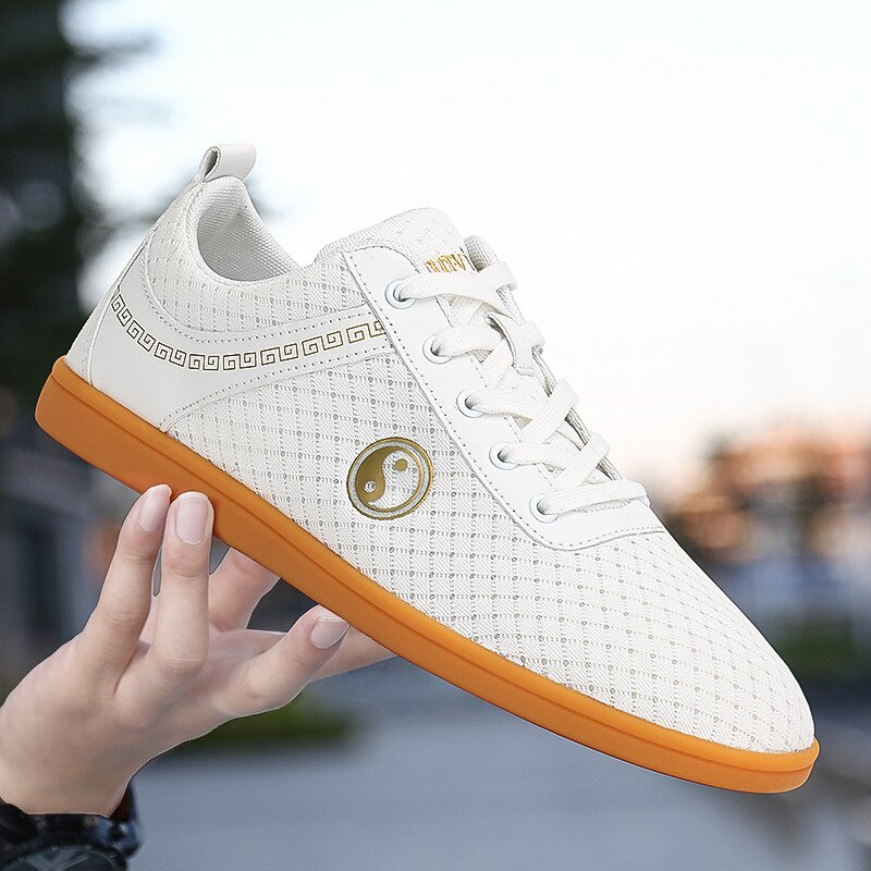 Zapatillas de artes marciales para hombre y mujer, zapatos de ejercicio para adultos, chino tradicional, de Beijing, Tai Chi, Kung Fu, para rendimiento en equipo: 8899 White / 39