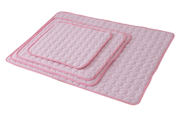 Esteras refrigerantes para mascotas, manta de cama de perro, sofá, esterilla enfriadora portátil para dormir, tapete de seda de hielo para perros y gatos: Rosa / 50x40cm