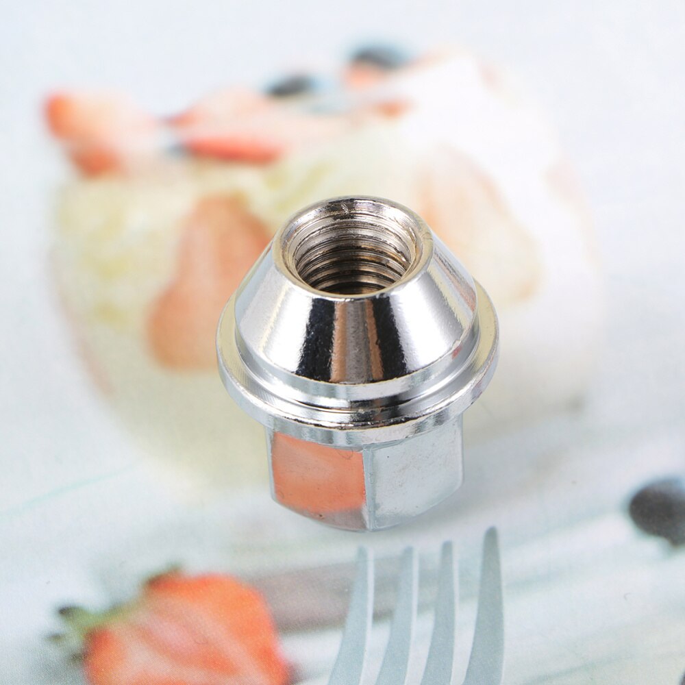 1PC 31mm Replacement Wheel Nuts Alloy 19MM Precision Wheel Hub Nuts for (Silver)