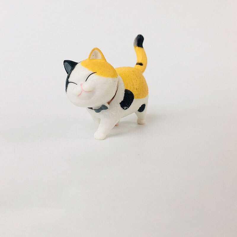 Figuras de miniaturas de animales en PVC, 1 Uds., figuras de gatos con cascabel japonés, adornos artesanales creativos para decoración del hogar: 4