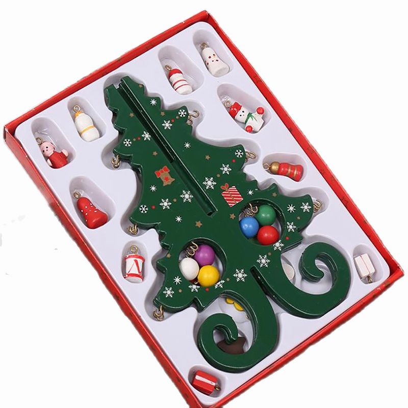 Make DIY three-dimensional wooden Christmas tree scene layout Christmas tree children handmade Christmas decorations