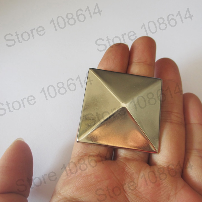 35mm biger pyramide 4 griffes rviets pour cuir carré rivet goujons et pointes pour vêtements remaches para cuero tachas para ropa