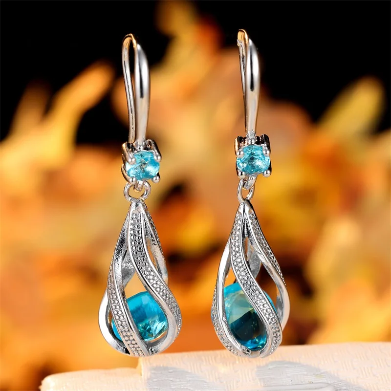 Delicado zircônia cúbica gancho clipe brincos lanterna design multi cor pedra gota brincos material de cobre chique jóias para mulher: Estampagem a quente