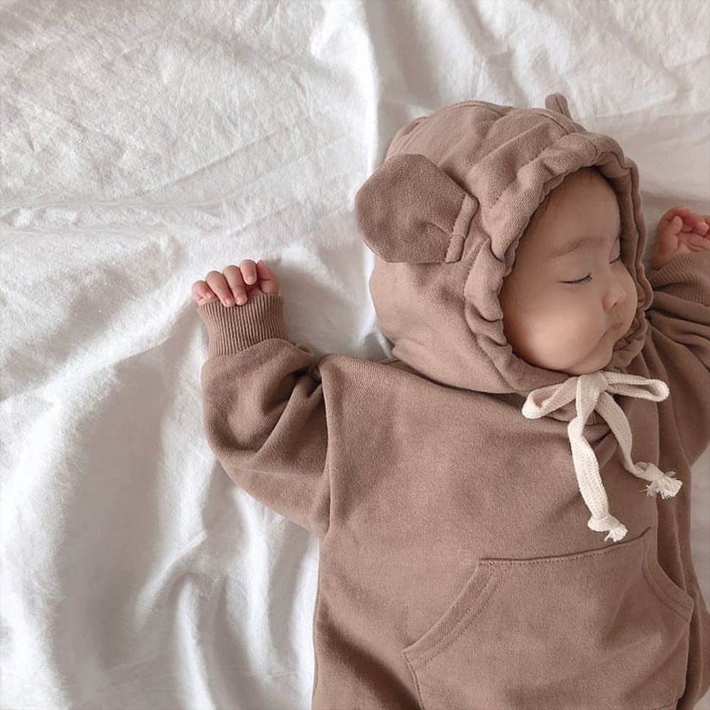 Babykleid für frühling und herbst, niedlicher kleiner bär, baumwolle, schlichter einfarbiger hoodie für jungen und mädchen, triangel-strampler: Hellbraun / 24m