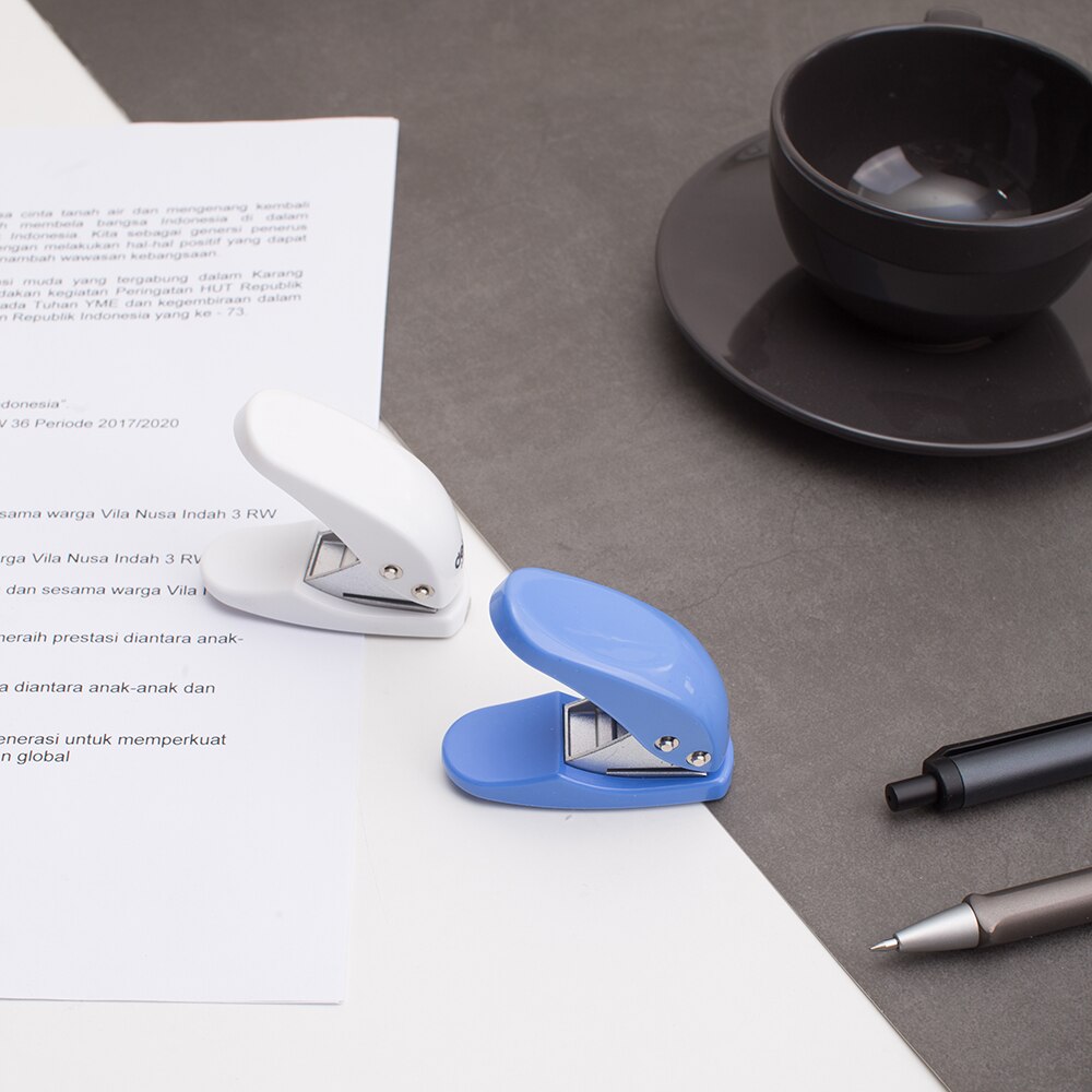 DELI E0111 Punch - 1 Hole Punch - Hole Diameter 6mm - 10 Sheets