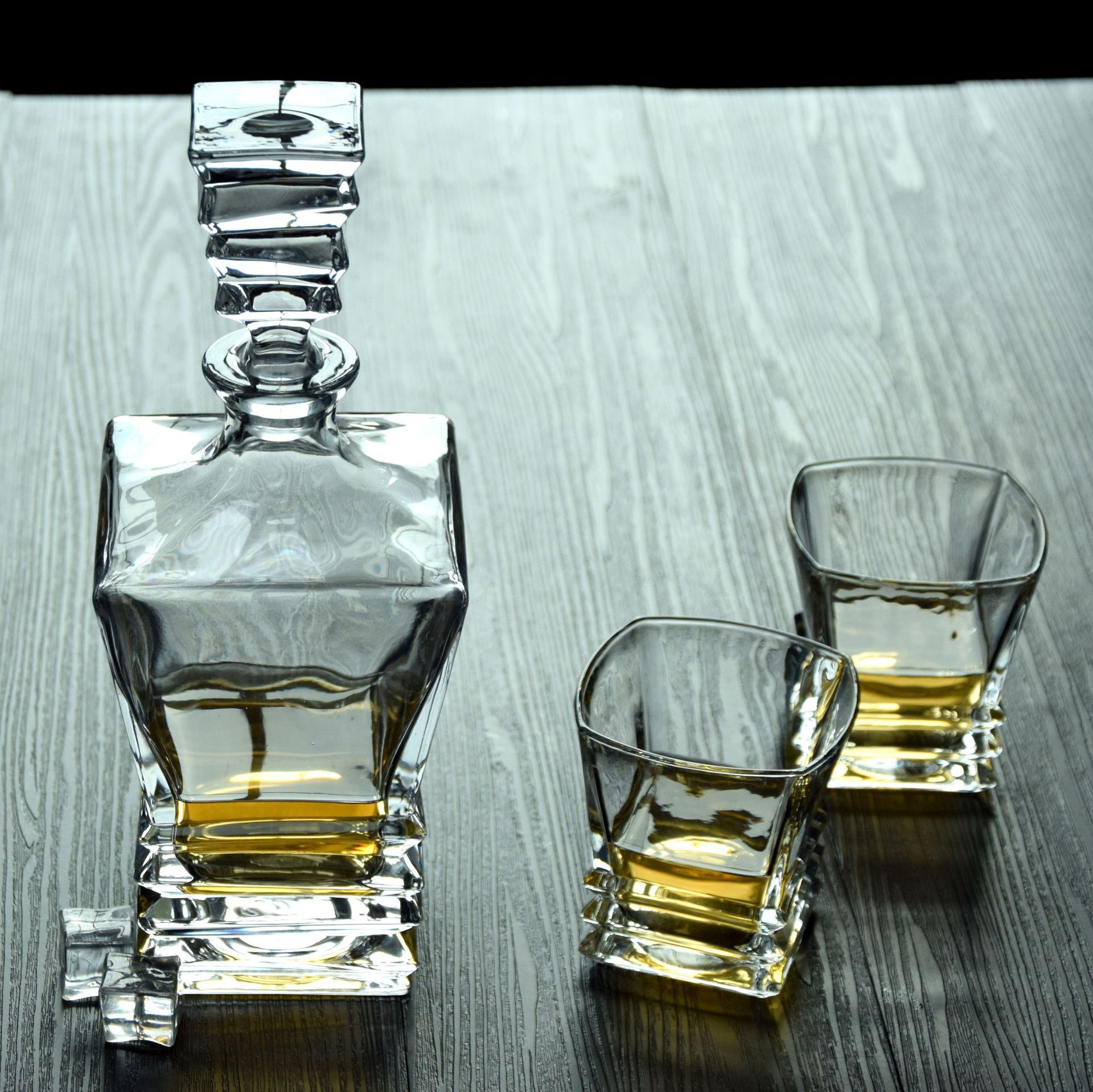 Crystal Large Capacity Whisky Glass High-end Wine Bottle Wine Decanter Set