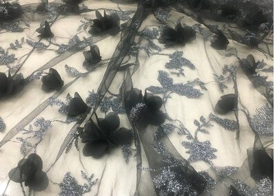 Tøj syning stof garn 3d broderi chiffon blomst blonder stof mesh materiale diy kjole tøj tilbehør  d607: Sort