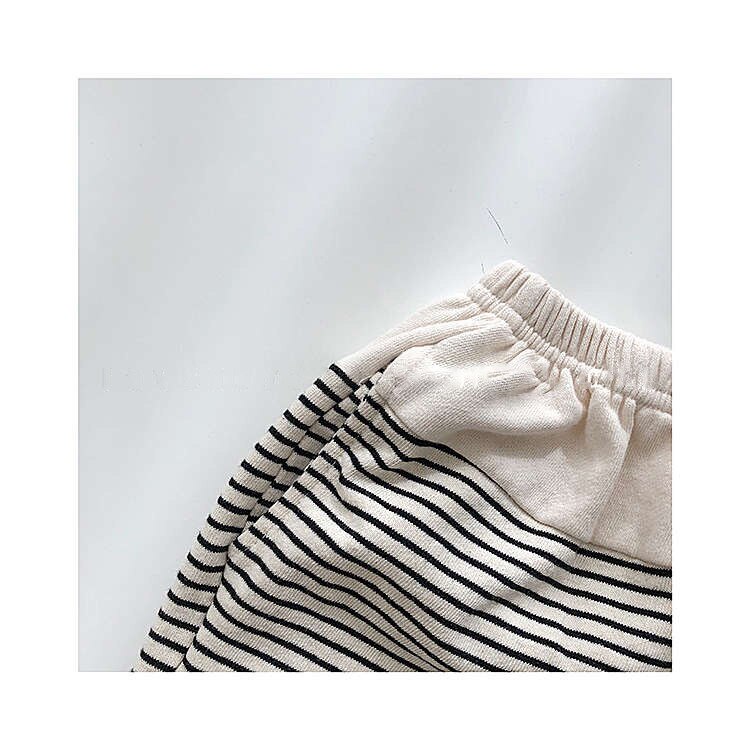 7801 pantaloni a righe per bambini estate nuovo 2021 pantaloni per neonati ragazze comodi pantaloni larghi morbidi pantaloni a righe 1-9T vestito per bambini