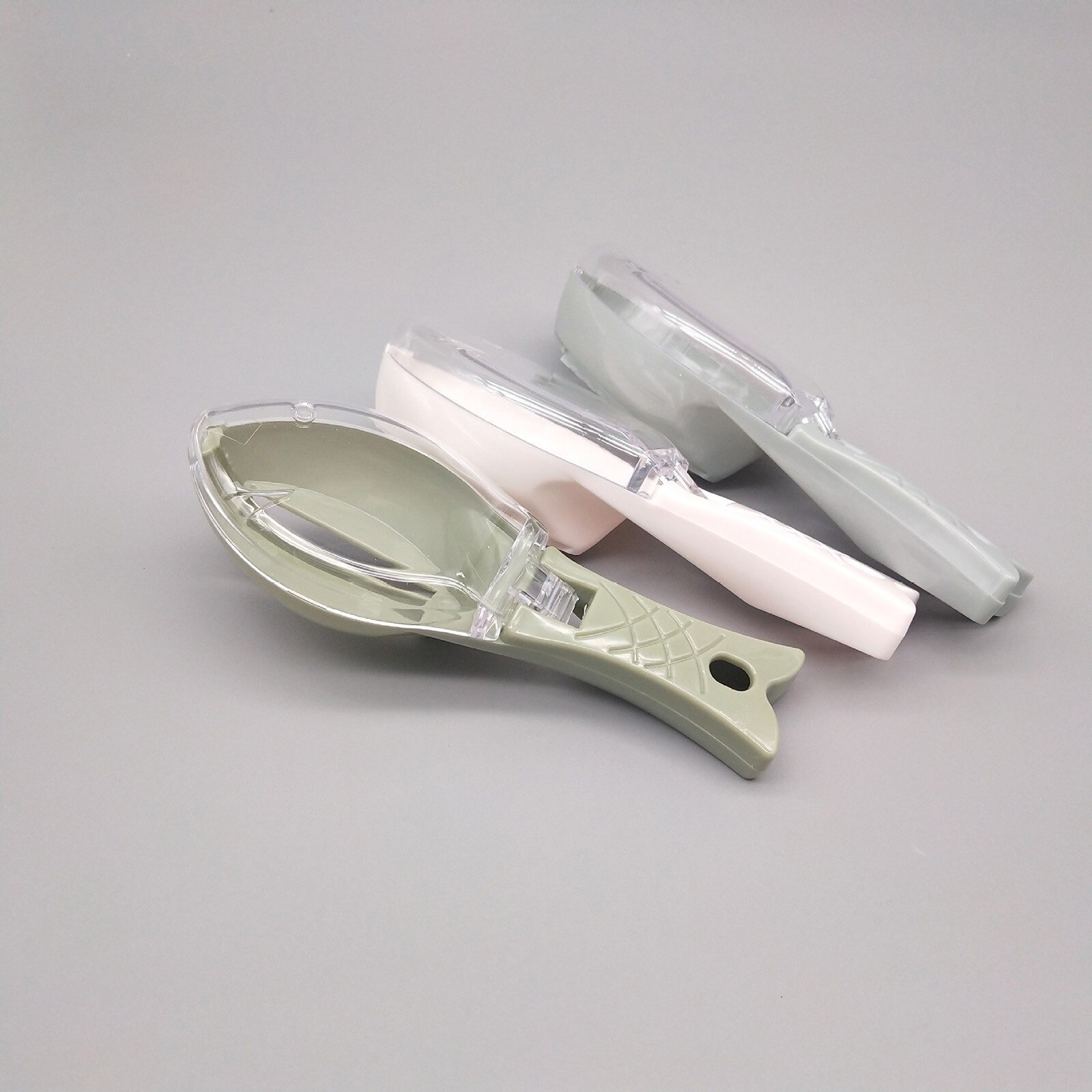 Fish Scales Graters Scraper Fish Cleaning Tool Scraping Scales Device With Cover Home Kitchen Cooking Fishing Tool Fish Cleaning