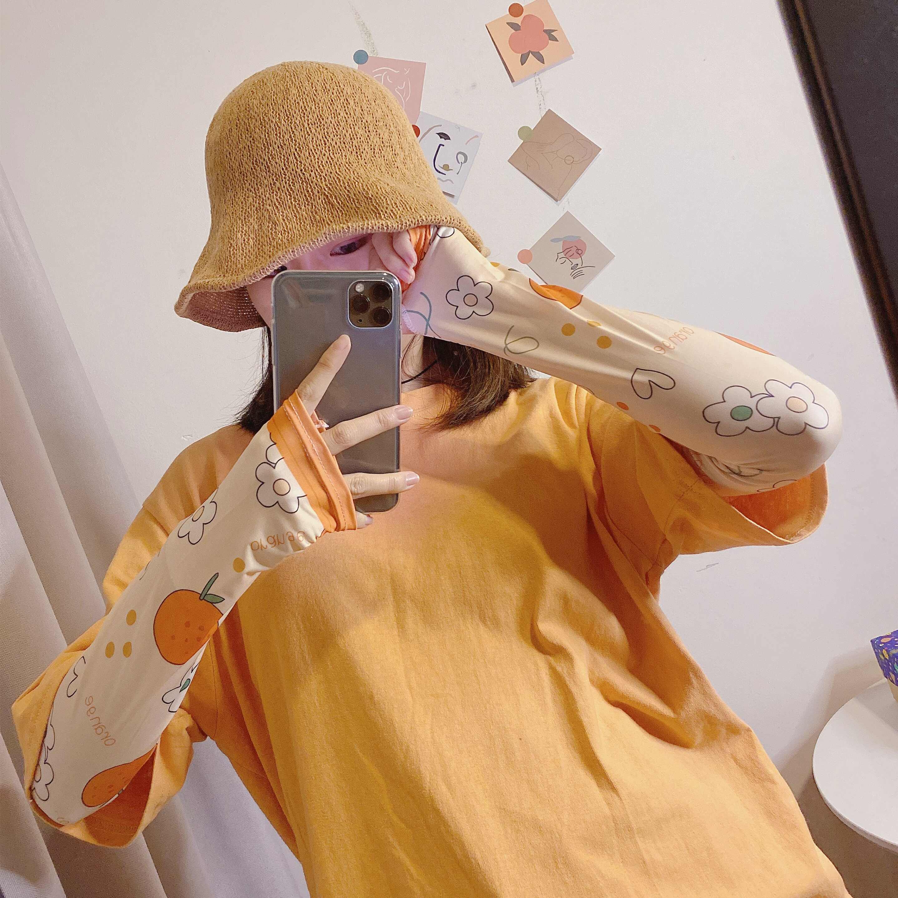 Nyaste kvinnor blommönster isärmar sommararmvärmare solskydd sporthandskar cool is silke anti-uv-ärm: B