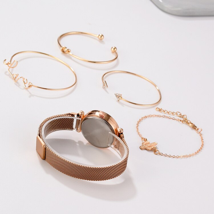 5pcs Set Luxury Women Watches Magnetic Starry Sky Female Clock Quartz Wristwatch Ladies Wrist Watch Relogio Feminino