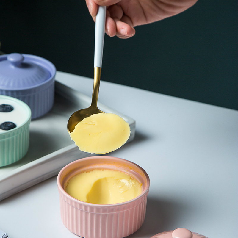 Små keramiske gryder med låg hjemmebrugt dampet æggesteg suppekande billig ovn hotpot gryde termisk komfur
