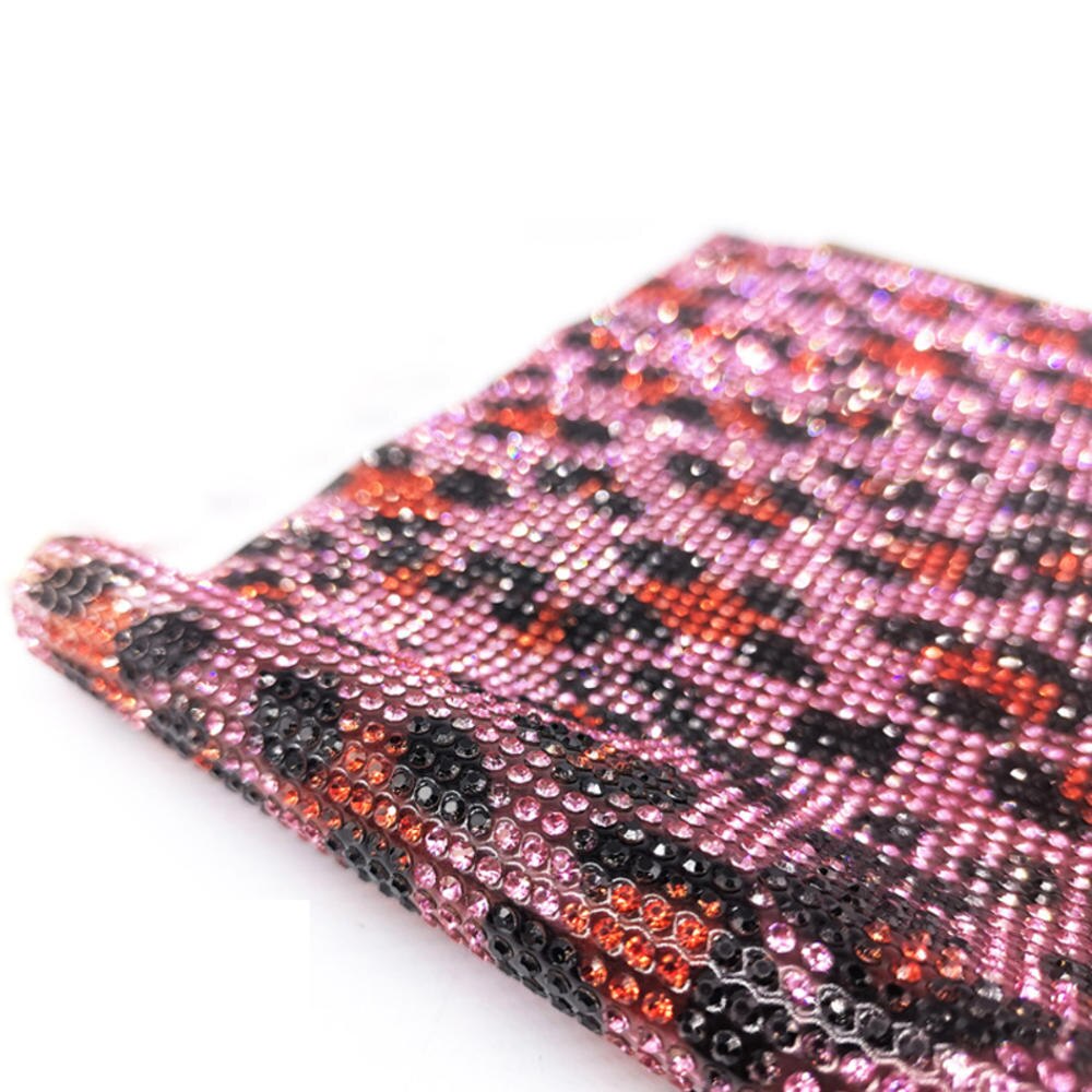5 farver diamantskrubbe neglemåtte salonpude glitterpude pude håndholder sammenfoldelig vaskbar pude nail art bord manicuremåtte: Leopard