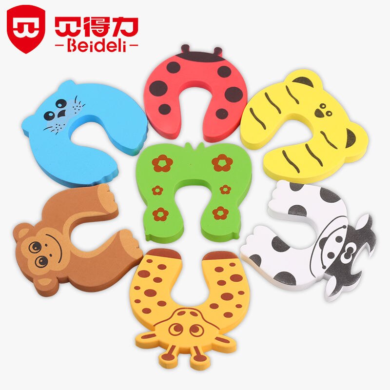 Cartoon Dier Veiligheid Deur Kaart Baby Deur Stoppen Voorkomt Baby Van Openen En Sluiten De Deur Voorkomen De Clip Hand baby Veiligheid