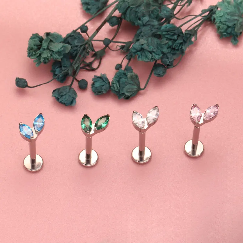 ASTM F136 Piercing de titanio individual pequeño Marquesa CZ rosca interna parte posterior plana Labret Helix Tragus Piercing Labret perforado
