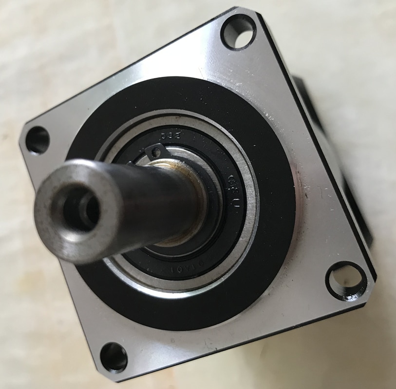 planetary gearbox reducer 7 arcmin Ratio 3:1 to 10:1 for 60mm 200w 400w AC servo motor input shaft 14mm