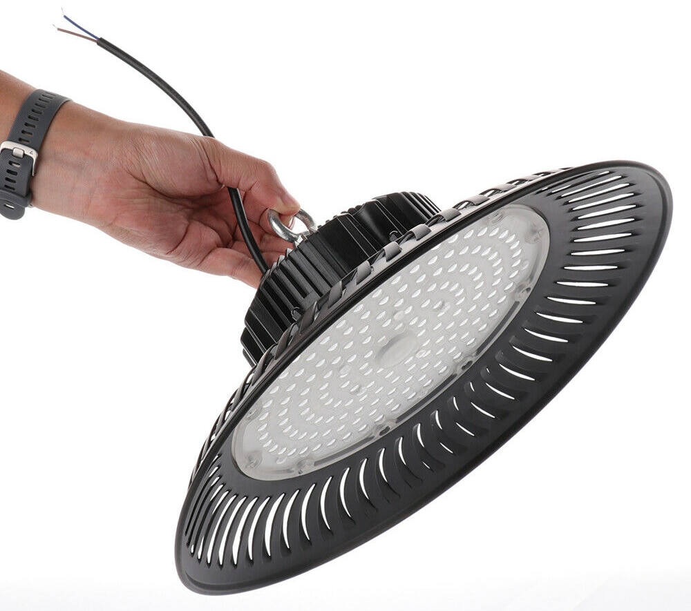 Lightingview 200W UFO LED High Bay Light Factory Warehouse Industrial Lighting Commercial Bay Lighting for Garage Factory Works