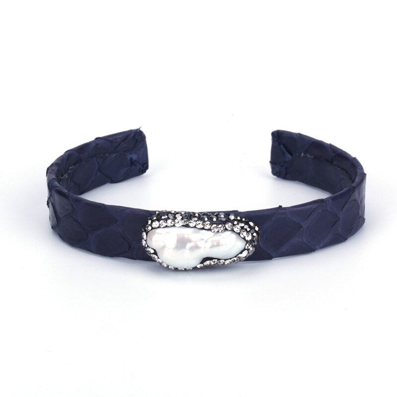 Natuurlijke Zoetwater Grote Parel Pave Rhinestone Charm Sieraden Green Real Lederen Wrap Verstelbare Open Armband Bangle Vrouwen: dark blue