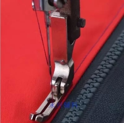 Industrial sewing machine sewing machine presser foot flatcar 0.3 presser zipper foot toothpick thin steel presser foot P363