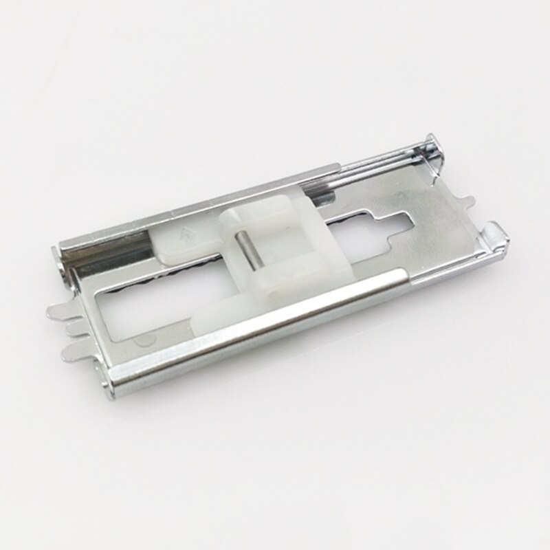 Knop Gat Voet Snap op Metalen, compatibel voor BROTHER, JANOME, TOYOTA, Singer Binnenlandse Naaimachine 5BB5233