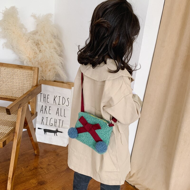 Baby Kids Bowknot Mini Fur Handbags Cute Crossbody Bags Flaps Girls Purse Plush Bag School Handbag