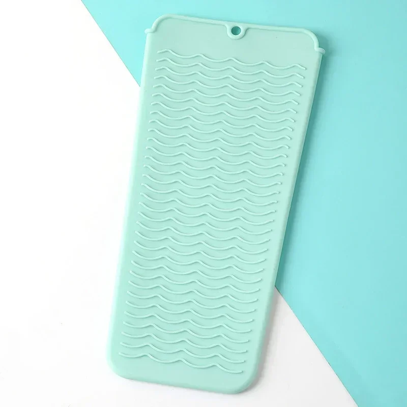 Cubierta de silicona para rizador de pelo, bolsa de almacenamiento para alisador de pelo, rizador de peluquería, estera aislante, bolsa resistente al calor: Verde