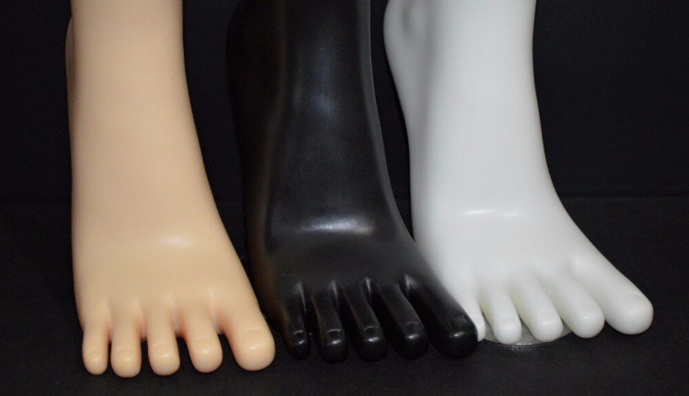 Neue 1 Stück Weibliche Schaufensterpuppe Fuß Kunststoff Ständer Mittleres Seidensocken Attrappe Teil Bein Fünf Offenen Zehen Fuß Hautfarbe