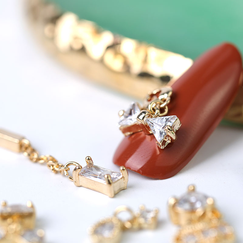 2 pieces water Crystal Dangle Chain Charms Nail Jewelry Decorations 6 type luxury Zircon Crystal Rhinestones For Nails