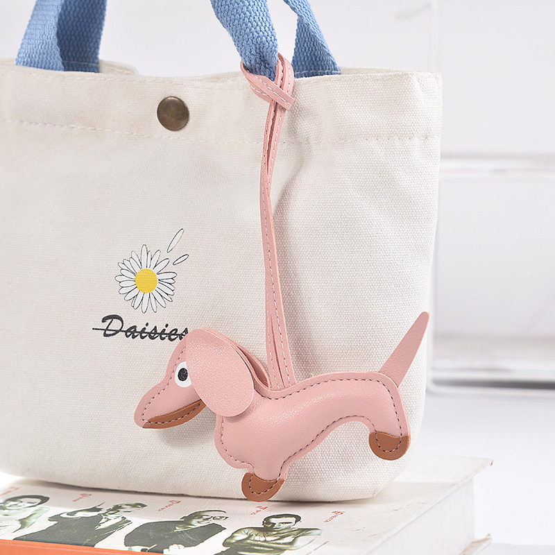 LLavero de Bulldog salchicha de coche para hombre, llaveros de perro de cuero PU, para mujer, bolso, colgante, joyería, llavero con baratija: Rosa