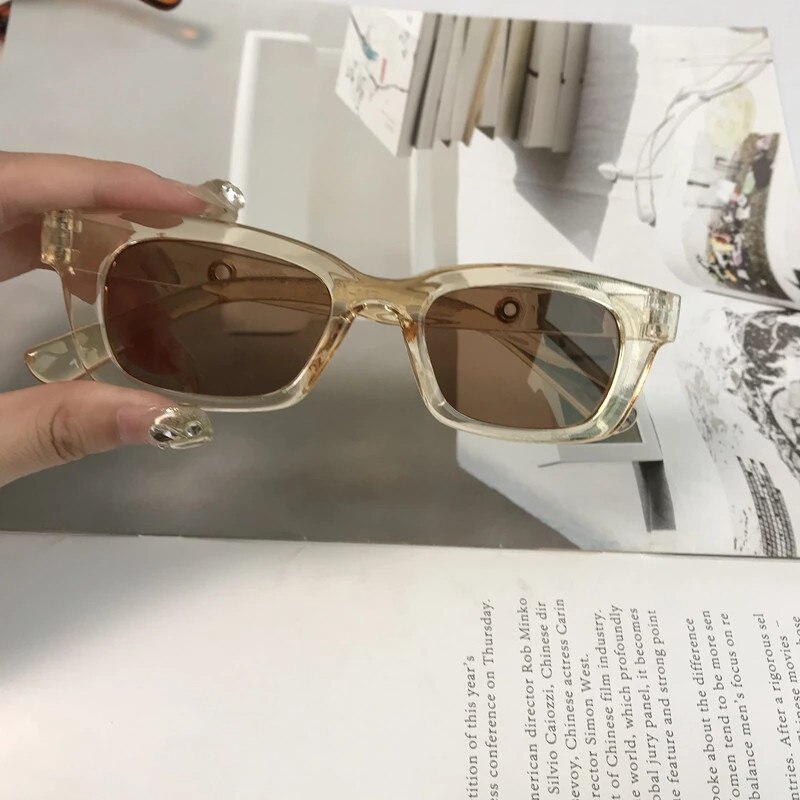 1Stck Neue Frauen Rechteck Jahrgang Sonnenbrille retro Punkte Sonnenbrille Weibliche Dame Brillen Katze Auge Fahrer Brille: F