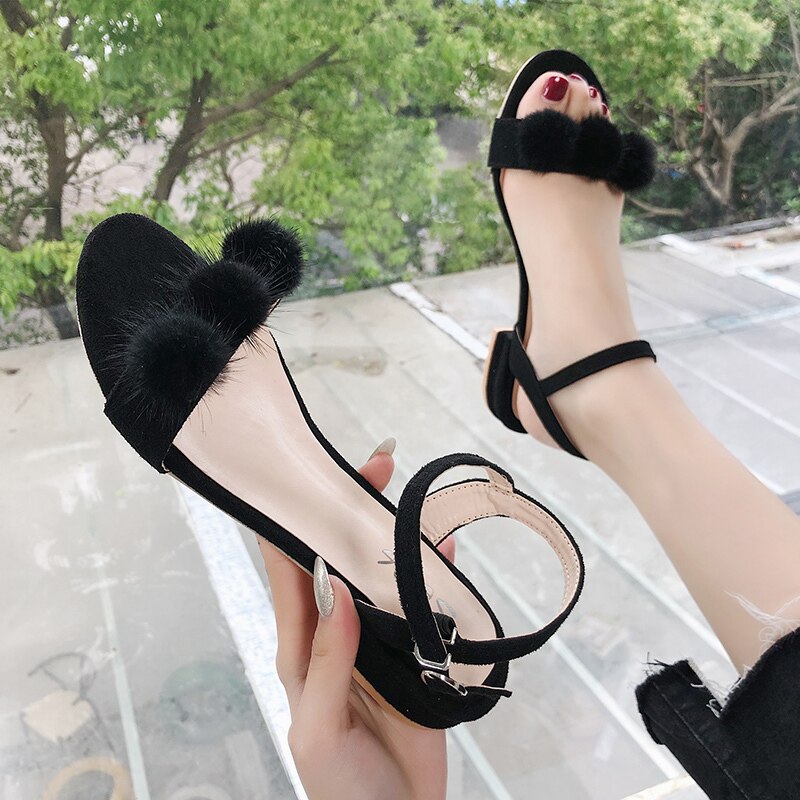 Net berømthed pels bold åben tå spænde bånd flok kvinder sandaler hæle sko kvinder fe mink pels slingback femmes sandaler