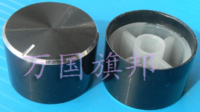 gratuita. Perilla potenciómetro de aluminio cuerpo de luz negra 17 mm 26 mm diámetro 26*17mm de alto