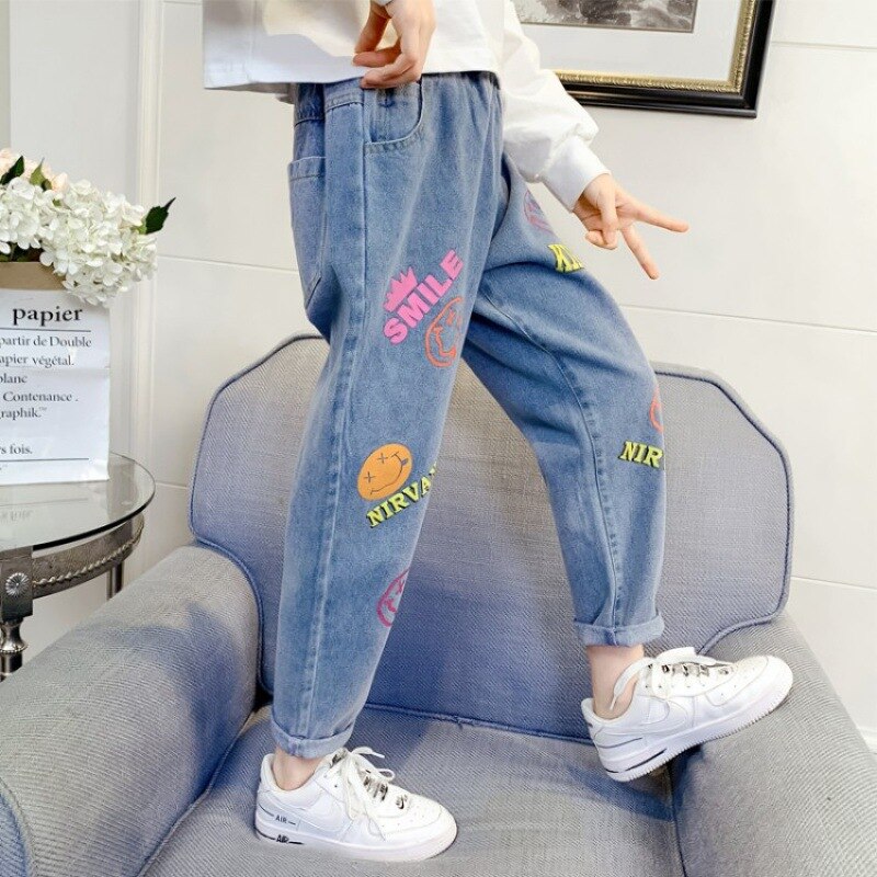 Pantalones vaqueros con Graffiti y nubes para niña, pantalón holgado, con personalidad, para estudiantes