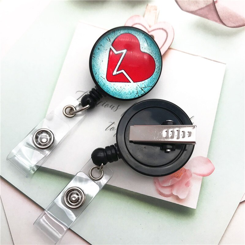 Hjerte stetoskop tilbagetrækkelig sygeplejerske badge hjul klip id navn kort badge holder sygeplejerske udstilling hospital kontorartikler