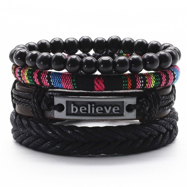 Bracelet En Cuir Avec Perles Et Charmes Vintage - Neuf Avec étiquettes - Marque 17 Km