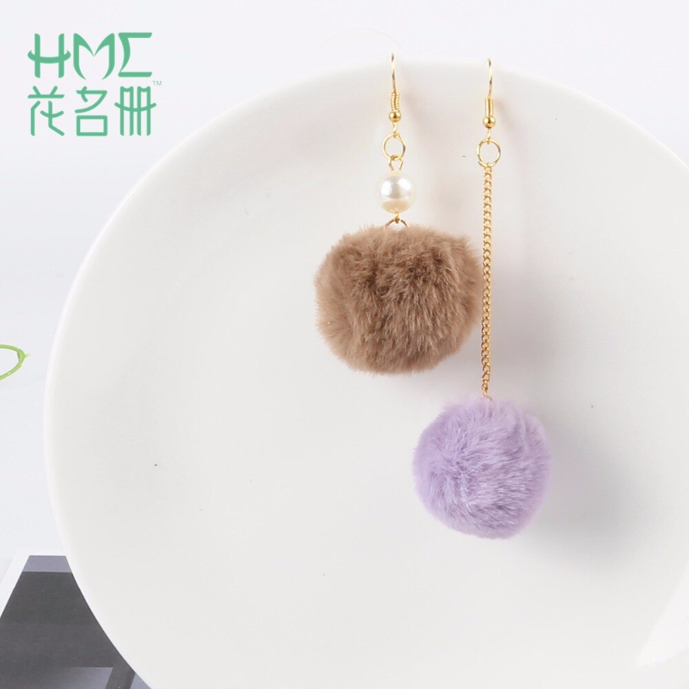 18 st/lot 4cm flerfärgad fluffig söt pom pom porte klave för kvinnor väska charm leksaker härlig päls boll pompom för nyckelring material