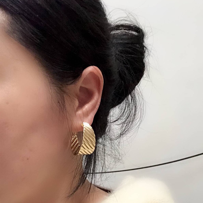 Grampo em Brincos da orelha para as mulheres Sem piercing anéis de orelha Exagerada Grande círculo de Ouro 2020 Moda jóias brincos Senhoras