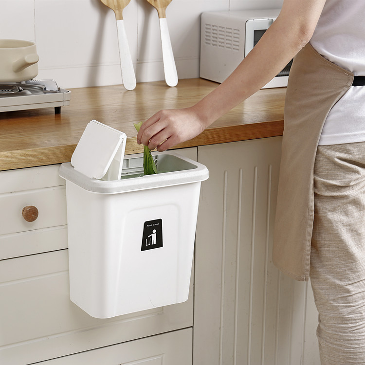 Colgador para puerta de armario cubo de basura, contenedor de basura, Herramientas de limpieza del hogar, cubos de basura con cubierta, novedad