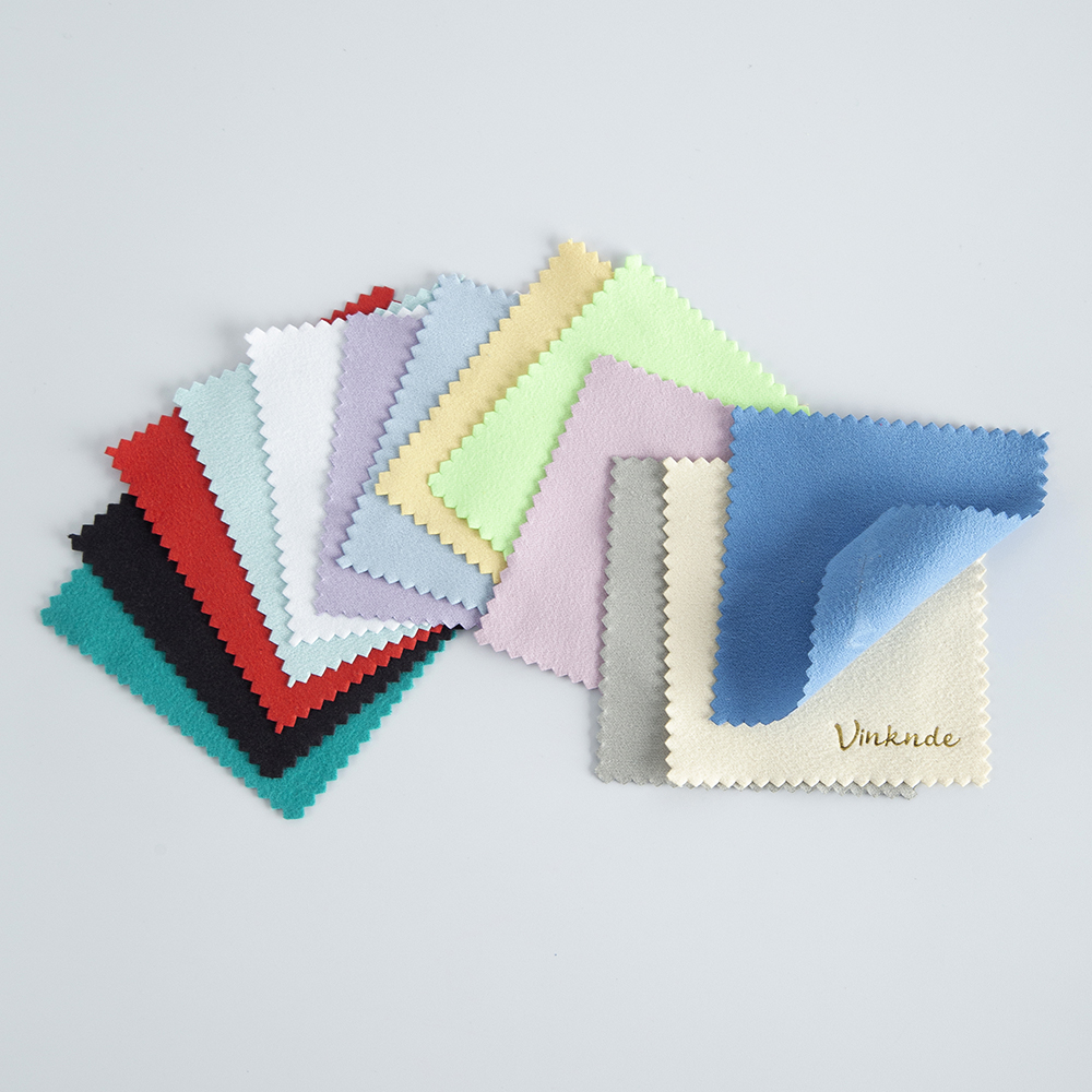 100 st. polerdukar, anpassad logotyp, silverrengöringsduk, mjuk, rengörande trasa, avtorkningsduk, silver, guld, smyckesverktyg