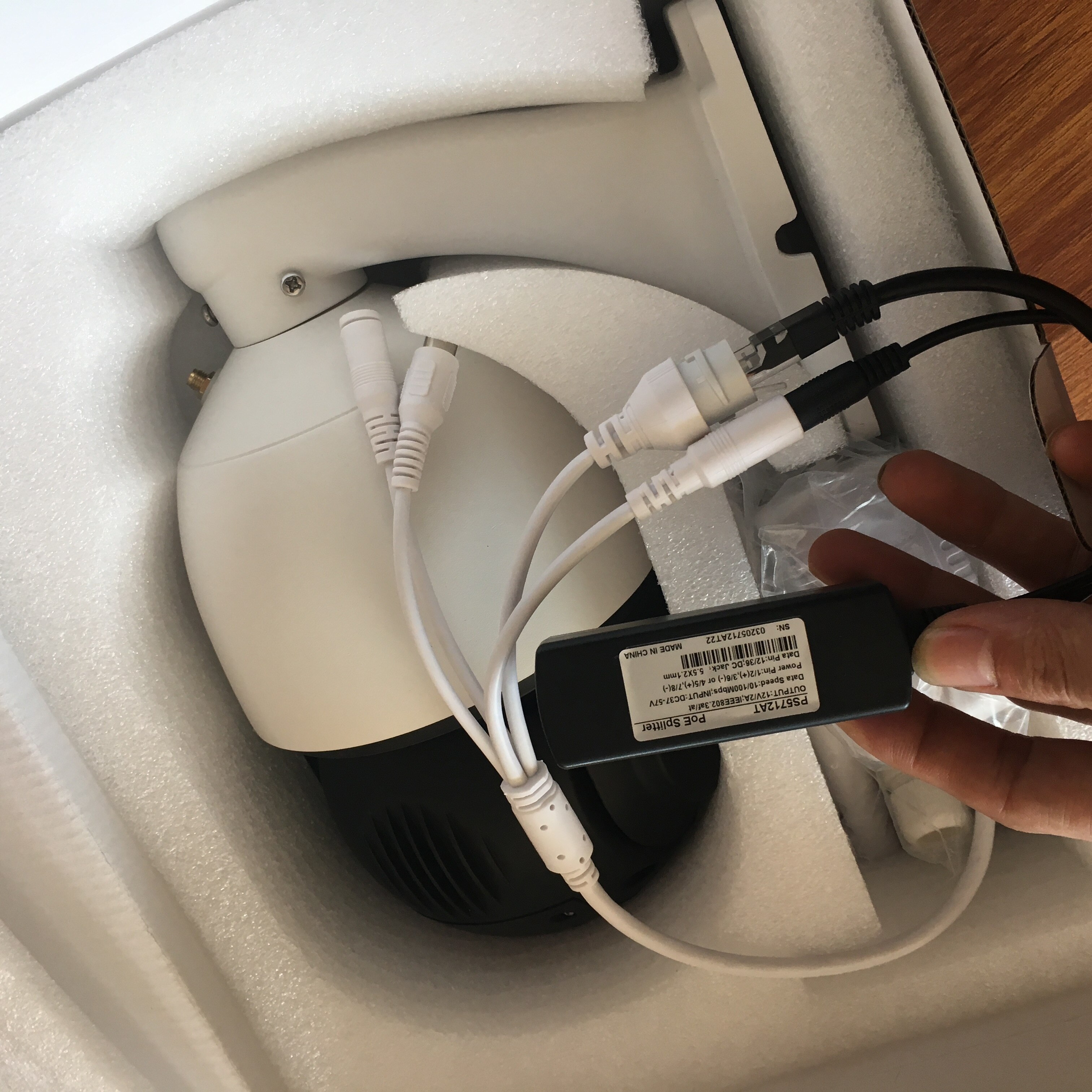 Power Over Ethernet PoE IP Splitter Adapter 10/100Mbps 12V 2A Output,48V Midspan For wifi ptz Camera