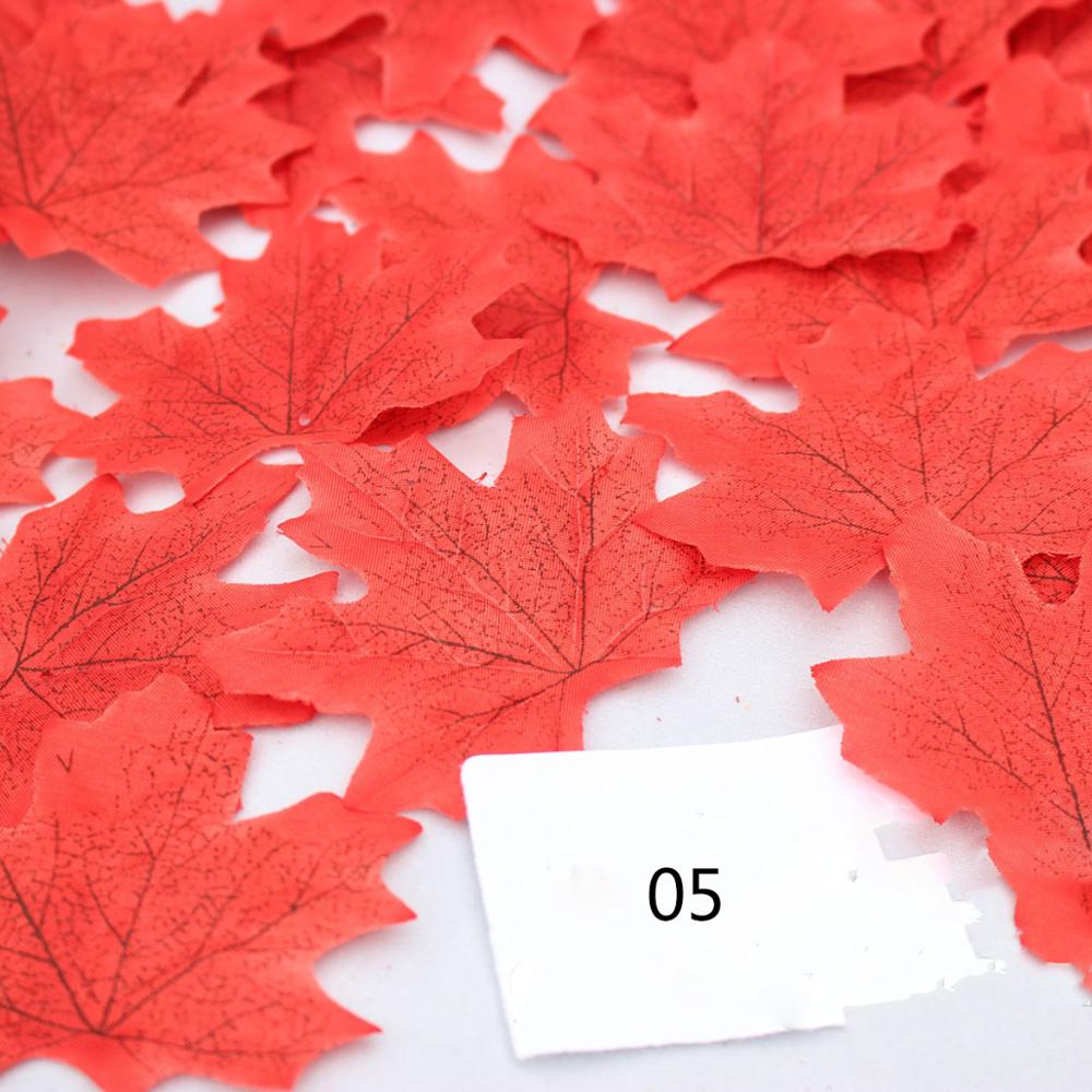 100Pcs Maple Leaves Artificial Leaves Simulation Halloween Autumn Leaves For Wedding Table Decorations Crafts Thanksgiving Day: Red