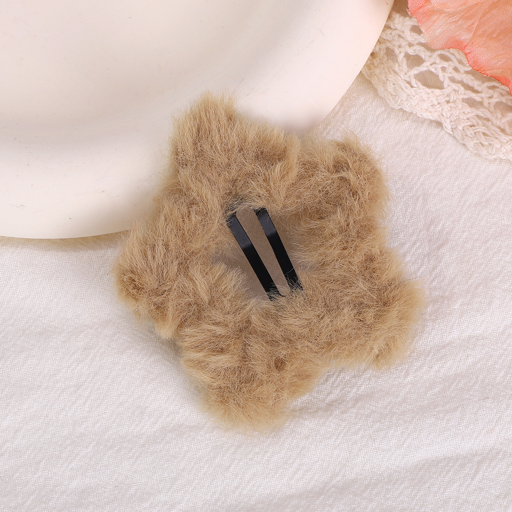 1/2/4 Uds. Pinzas para el cabello BB de estrella de felpa dulce para mujeres y niñas, horquillas con flequillo lateral esponjoso, pasadores, accesorios para el cabello Y2K: S / Plata