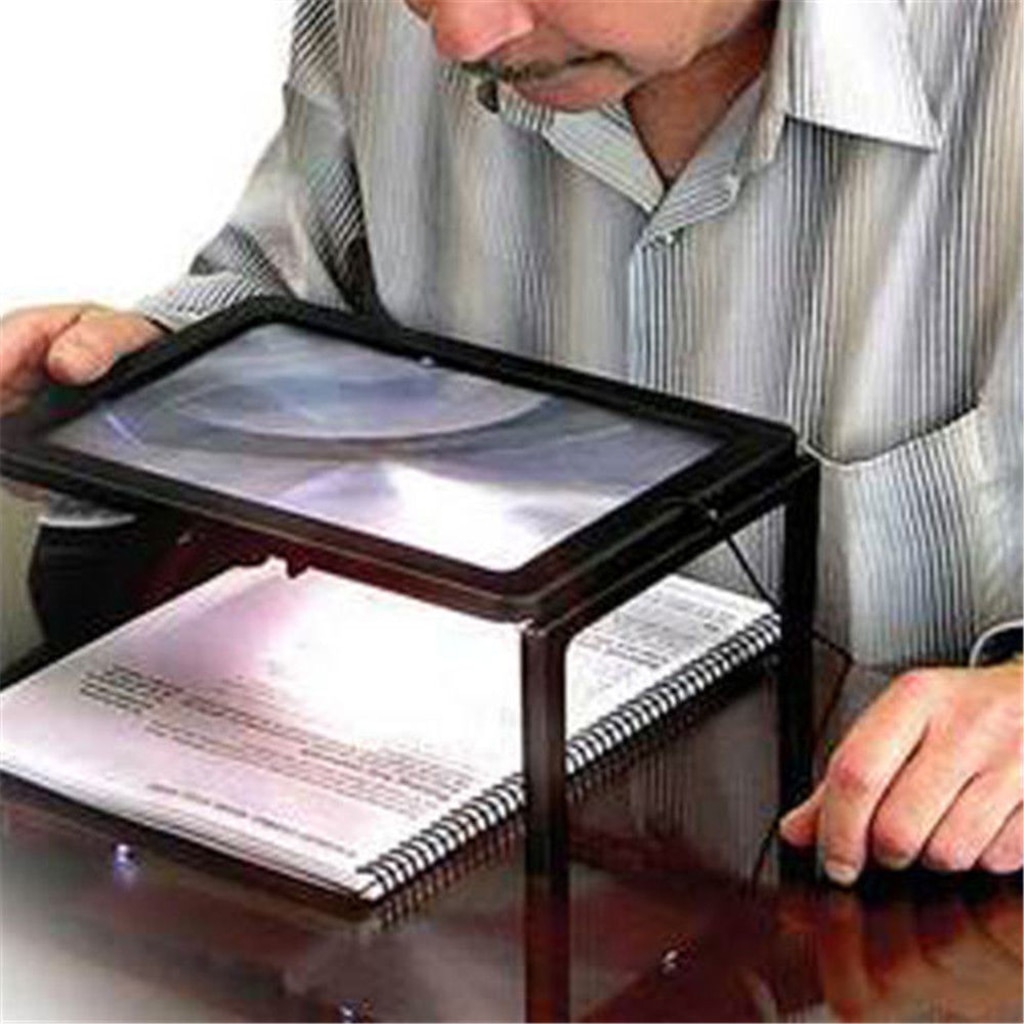 Helsides forstørrelsesglas med 4 led-lys og foldbare ben  - 3x linse - stor rektangulær lup til skrivebordslæsning